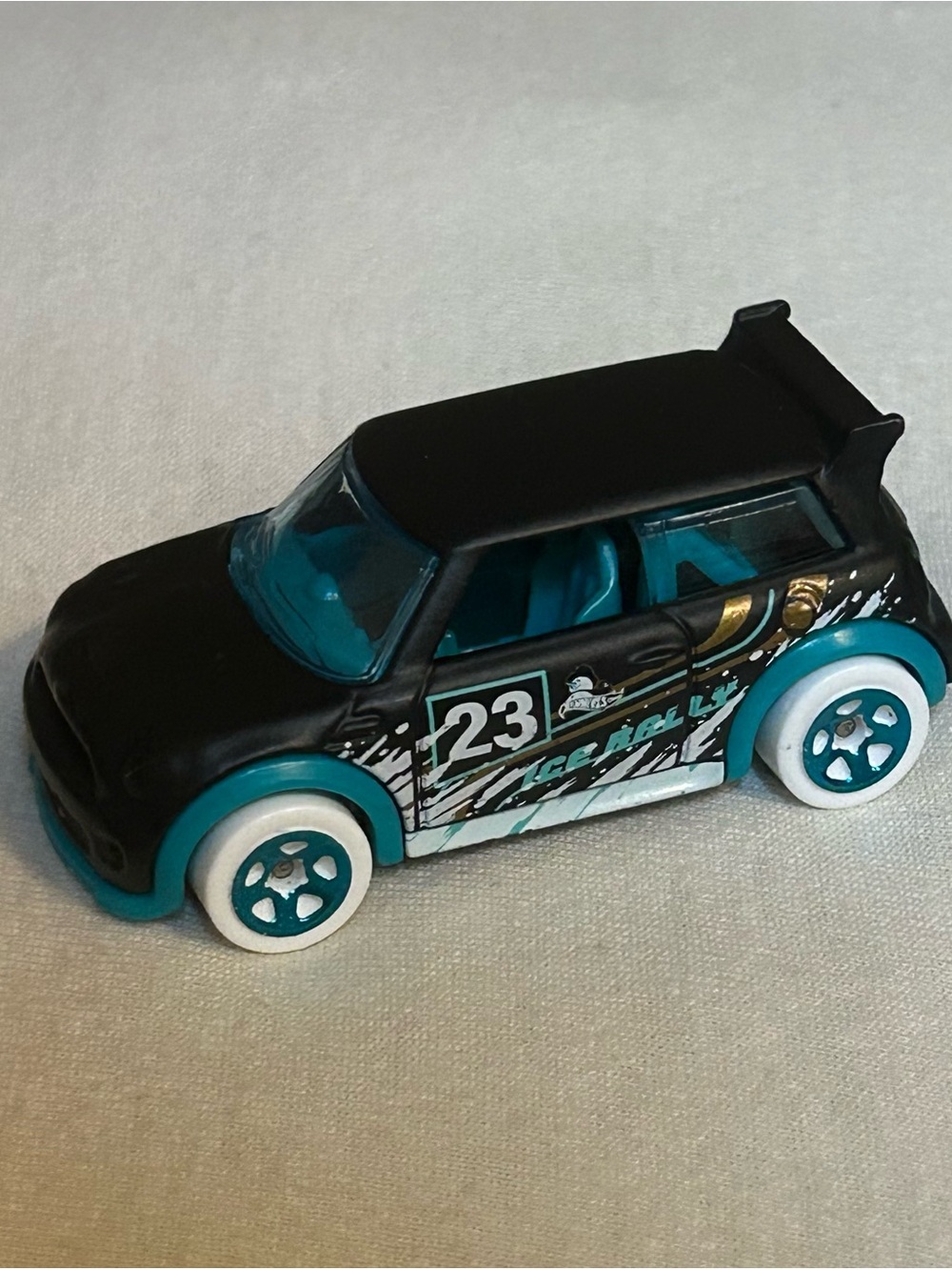 Hot Wheels MINI Cooper S Challenge Matte Black Ice Rally HW Winter